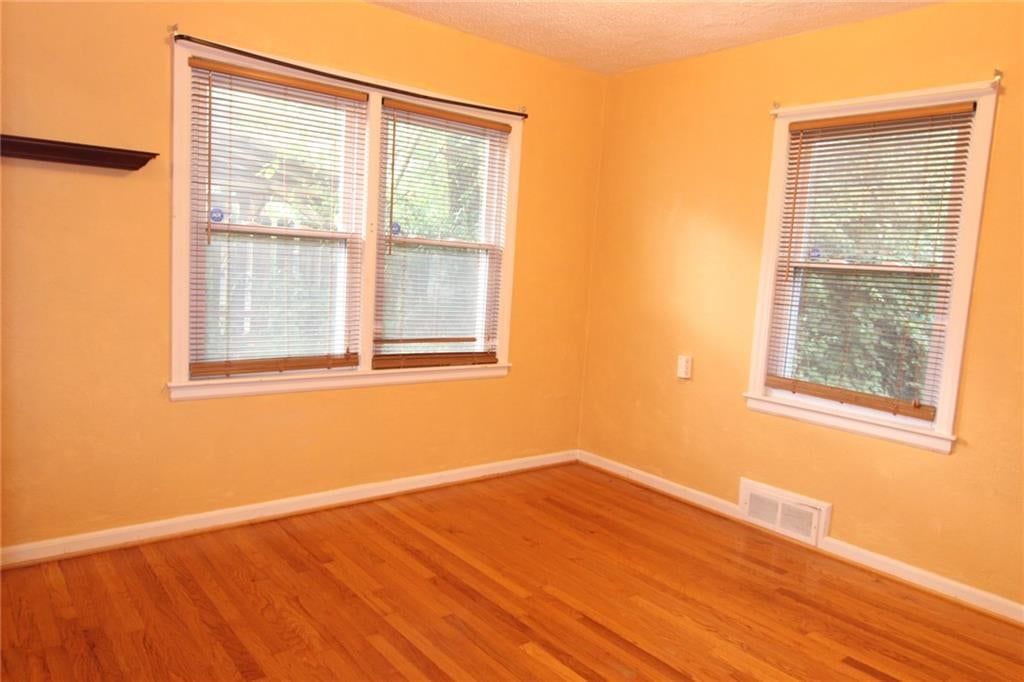 7700 Blue Ridge Boulevard — photo 9