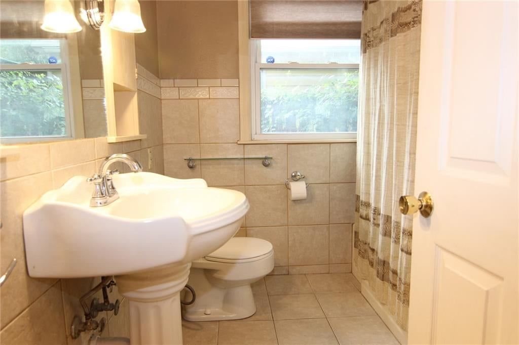 7700 Blue Ridge Boulevard — photo 11