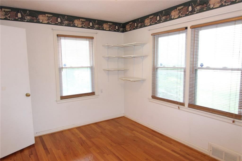 7700 Blue Ridge Boulevard — photo 15
