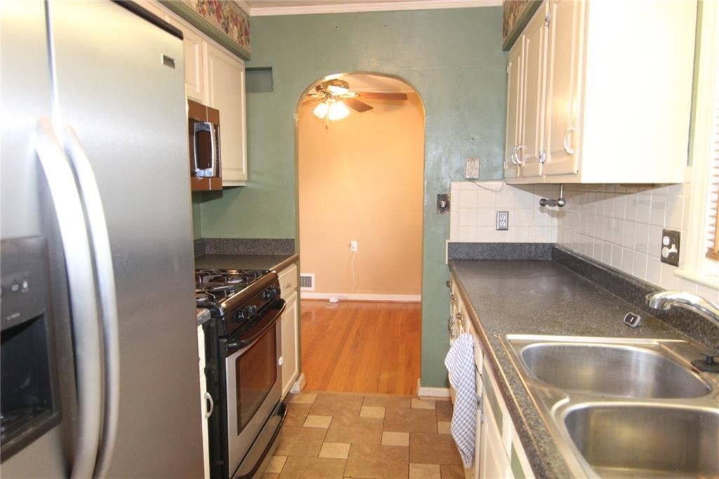 7700 Blue Ridge Boulevard — photo 18