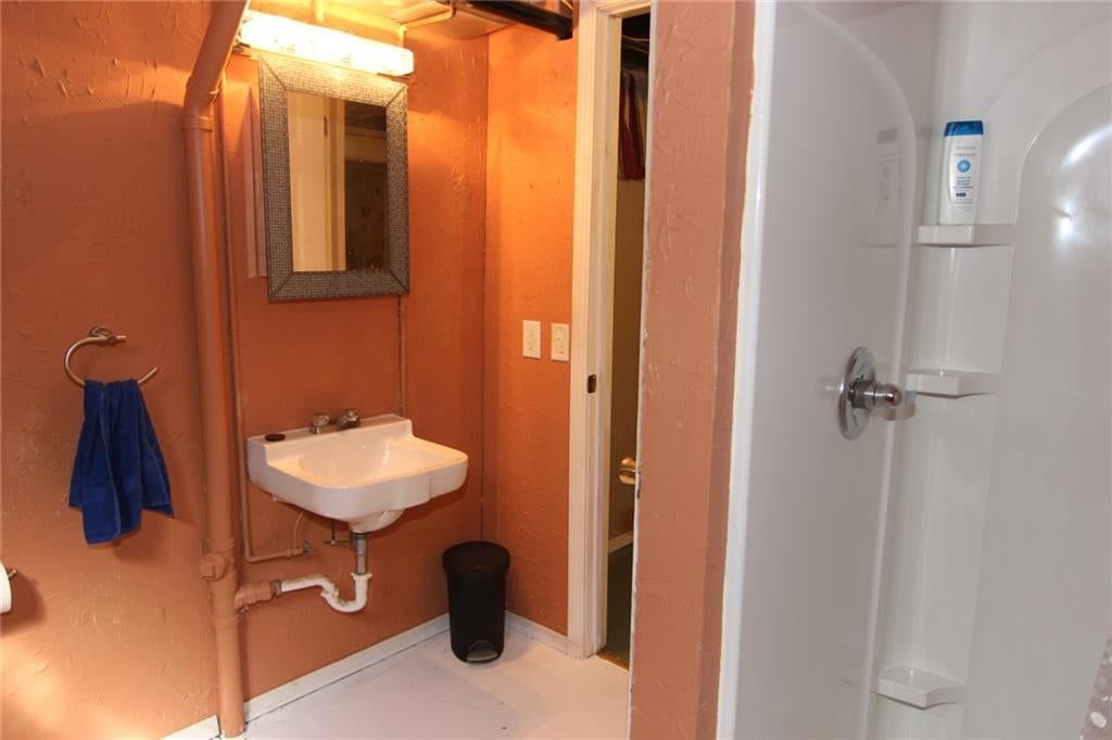 7700 Blue Ridge Boulevard — photo 22