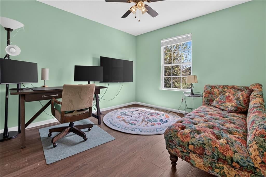 1433 Glen Drive — photo 28