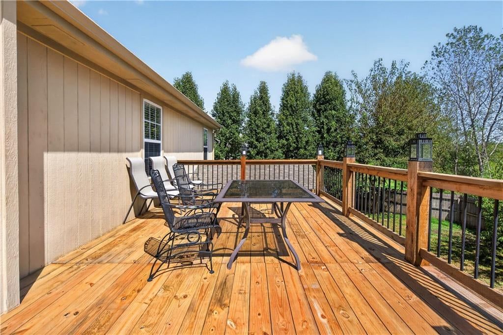 1433 Glen Drive — photo 39