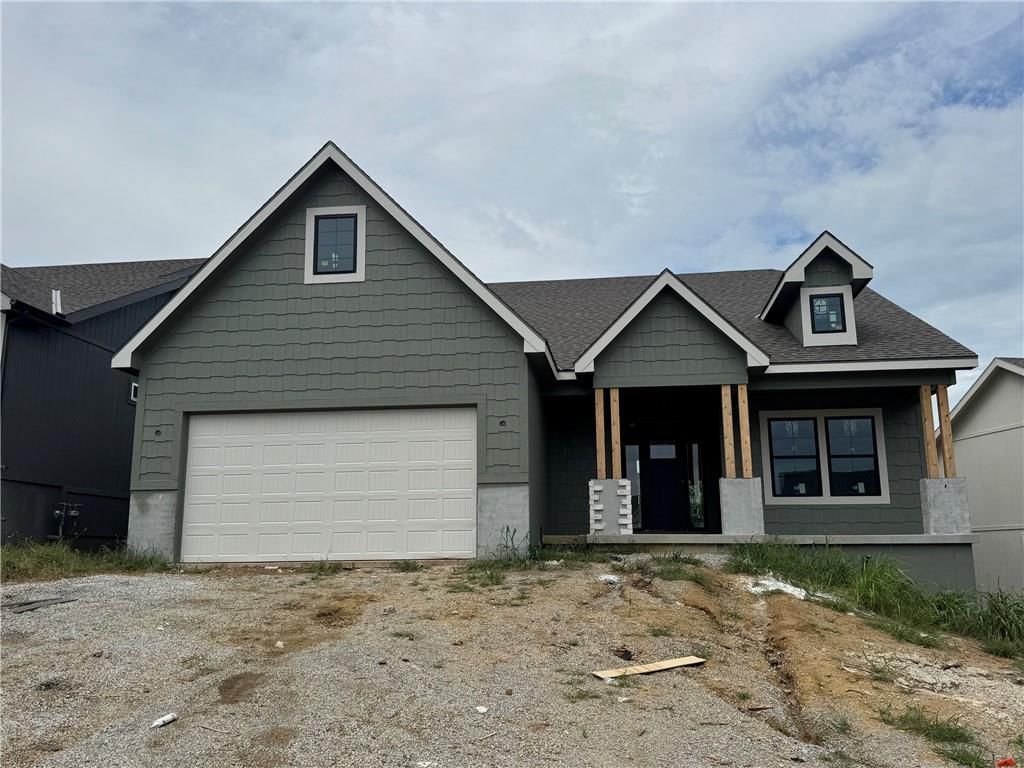 2148 Black Walnut Drive — photo 1