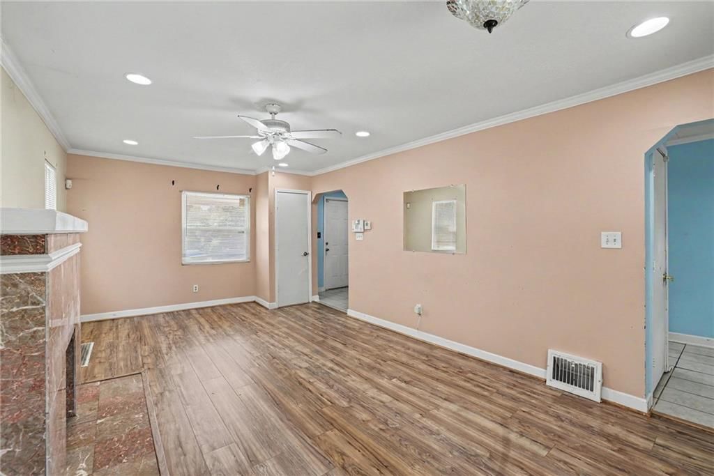 1700 E 51ST Street — photo 5