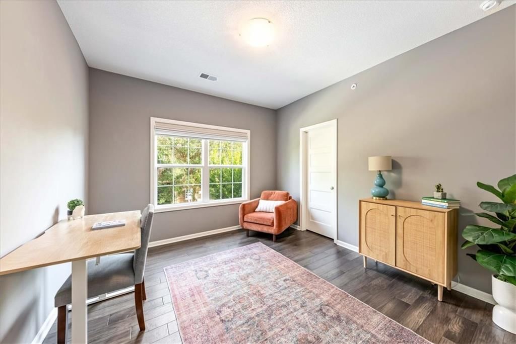 16019 Fontana Street — photo 23