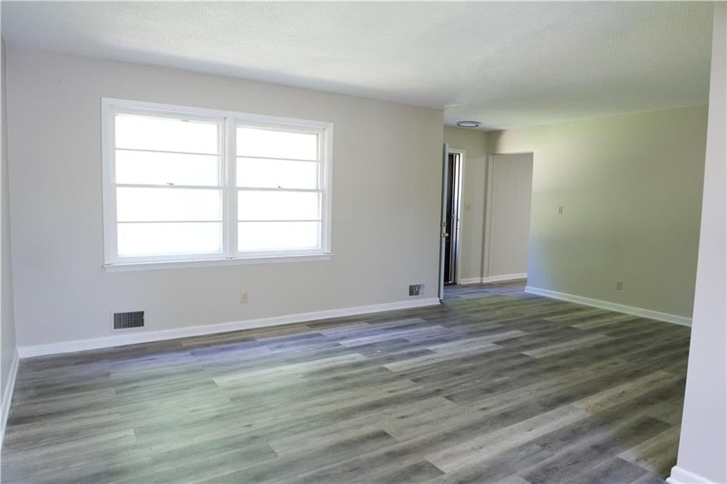 7401 Greeley Avenue — photo 7