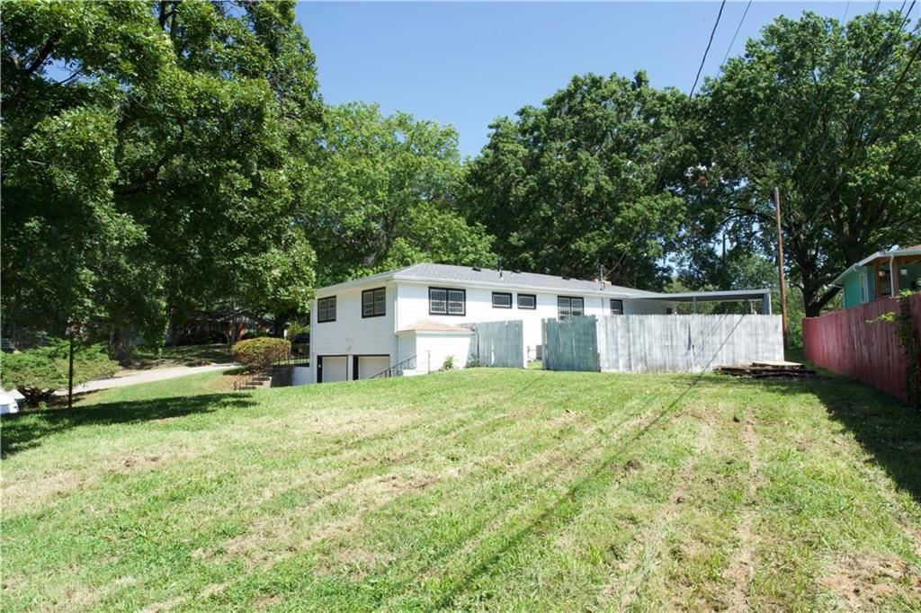 7401 Greeley Avenue — photo 26