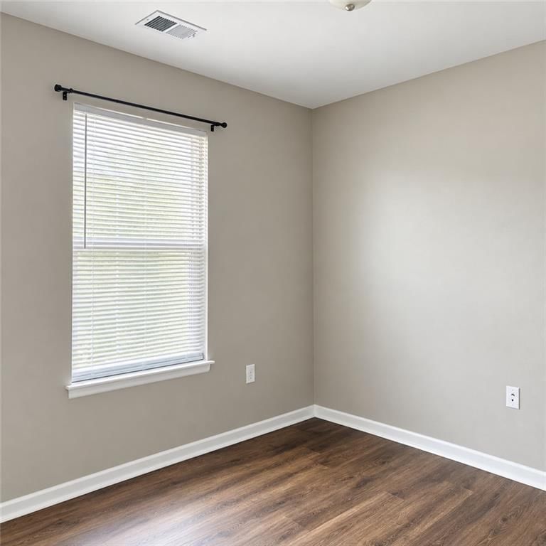 899 W Gay Street — photo 9