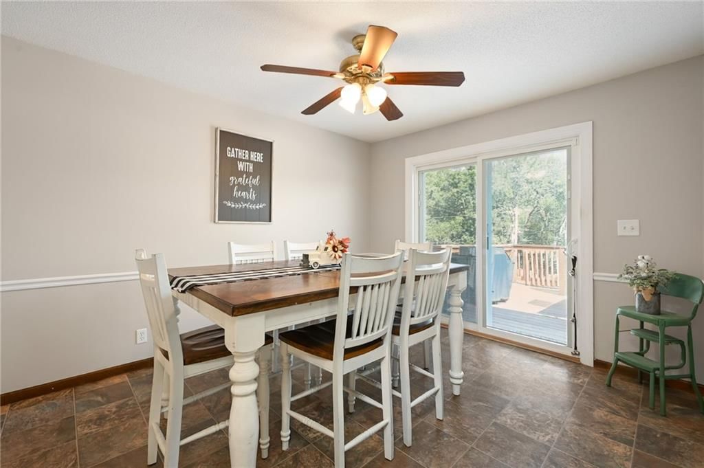 6115 Larson Avenue — photo 9