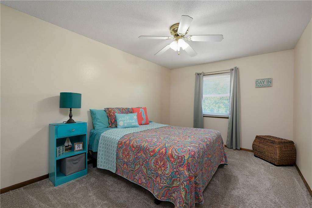 6115 Larson Avenue — photo 13