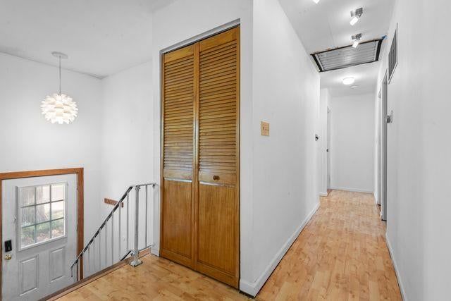 9930 England Drive — photo 4