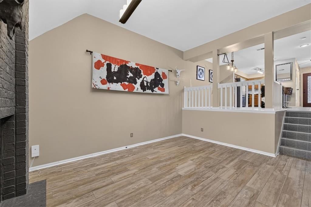 253 NE Edgewater Drive — photo 23