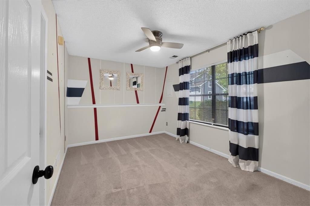 253 NE Edgewater Drive — photo 25