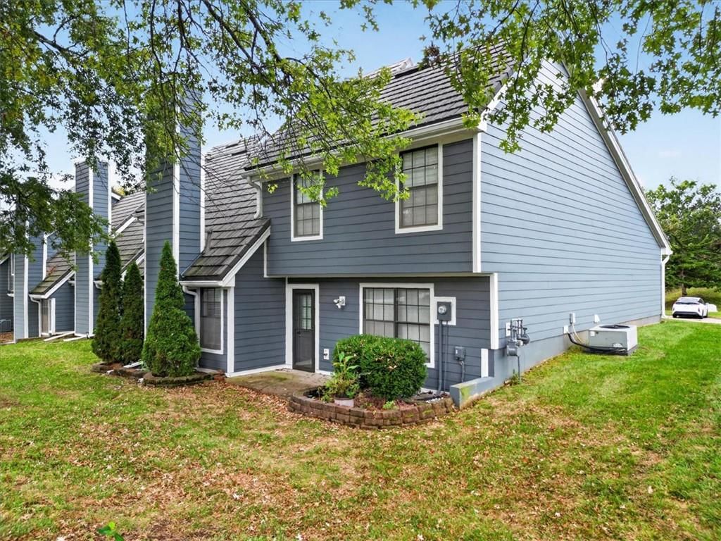 253 NE Edgewater Drive — photo 41
