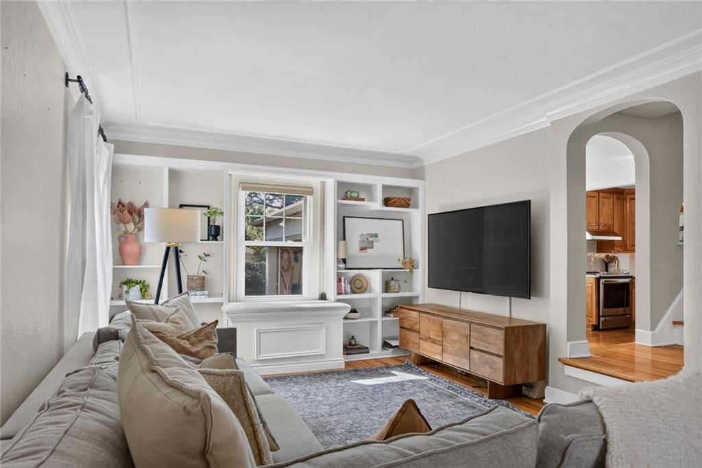 1209 W 71st Terrace — photo 4