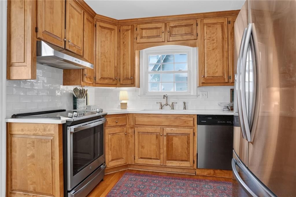 1209 W 71st Terrace — photo 12