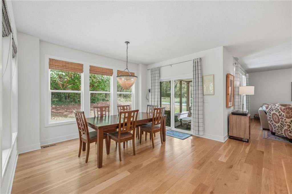433 N Winnebago Drive — photo 17