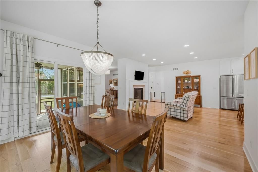 433 N Winnebago Drive — photo 19