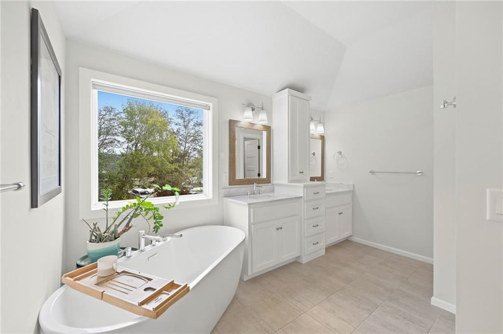 433 N Winnebago Drive — photo 30