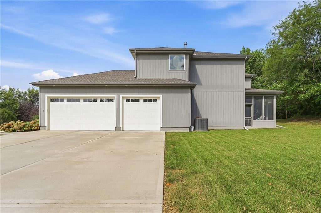 433 N Winnebago Drive — photo 47