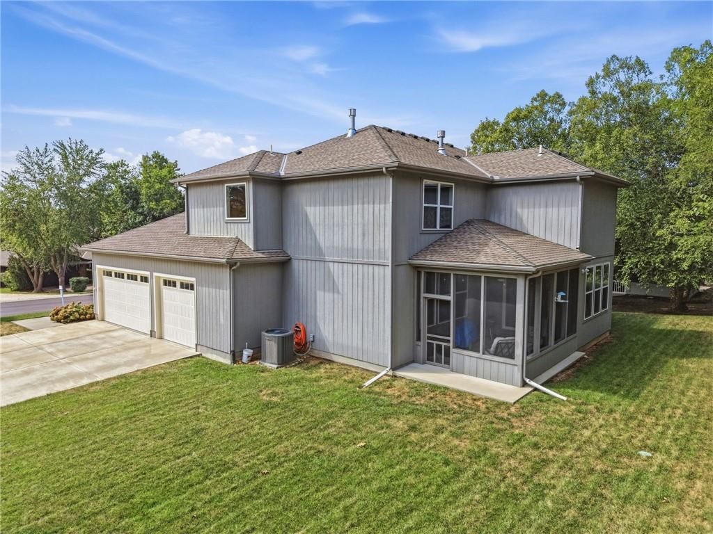433 N Winnebago Drive — photo 54