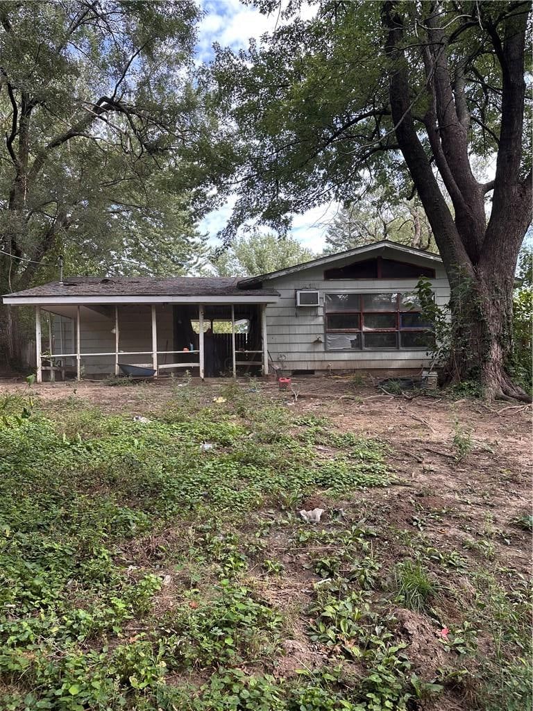 7044 Coronado Street — photo 20