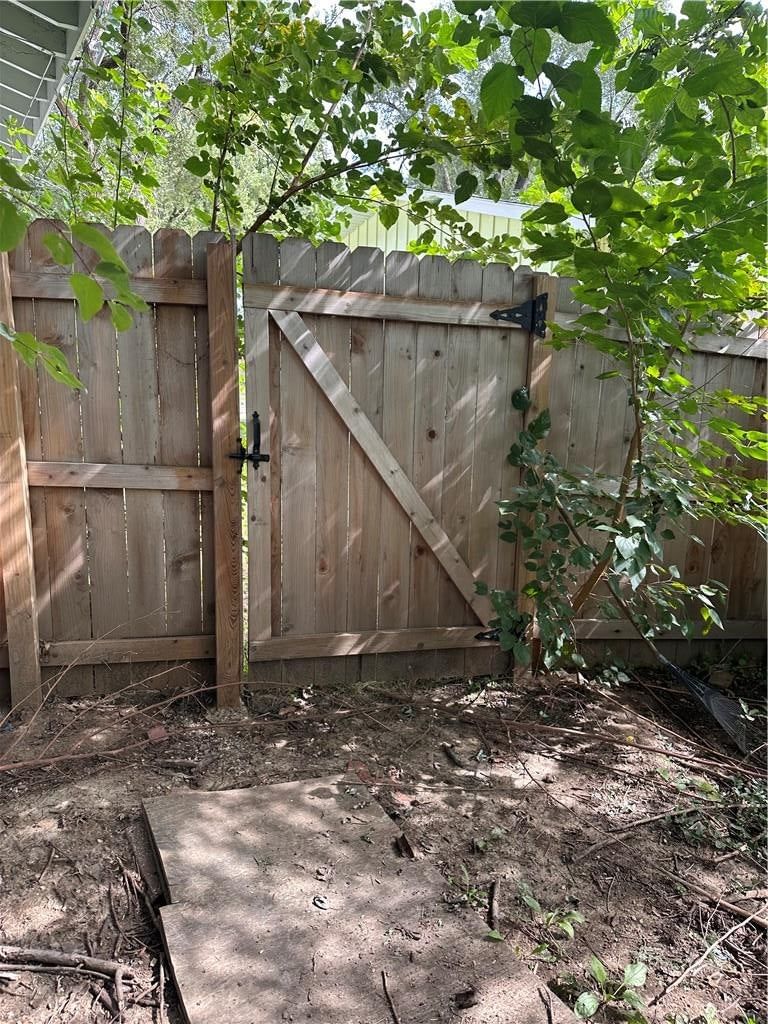 7044 Coronado Street — photo 24