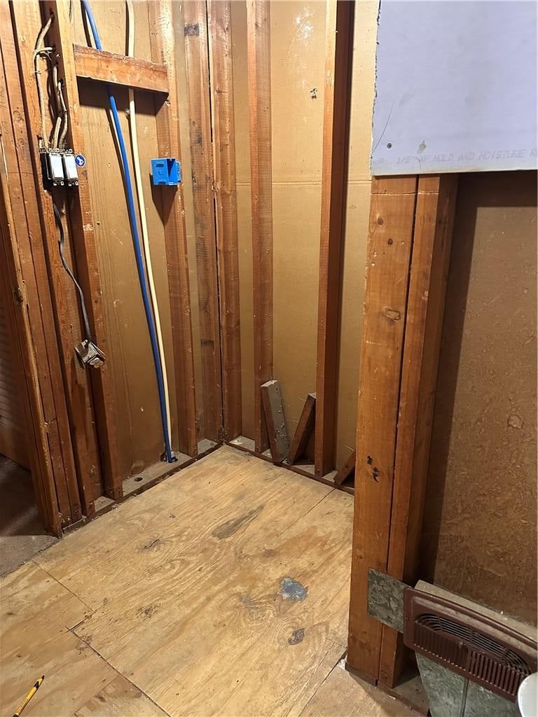 7044 Coronado Street — photo 29