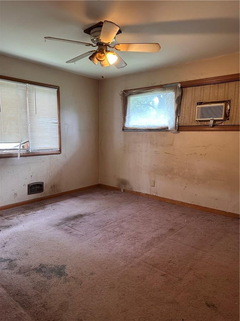 7044 Coronado Street — photo 37