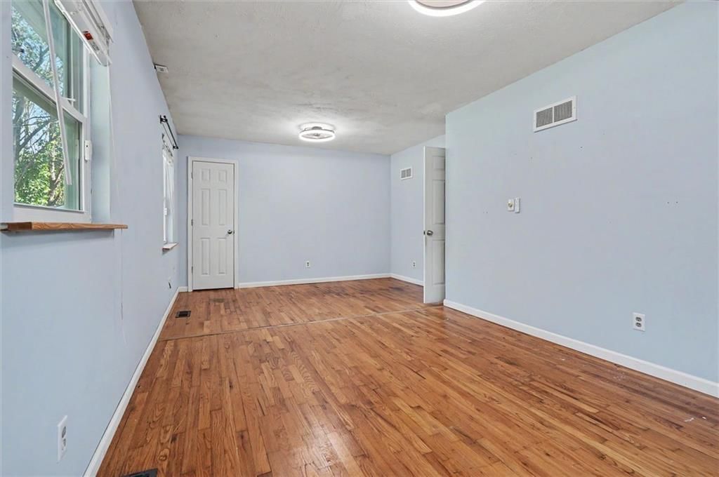2717 Bonanza Street — photo 16