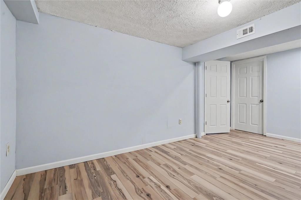 2717 Bonanza Street — photo 20