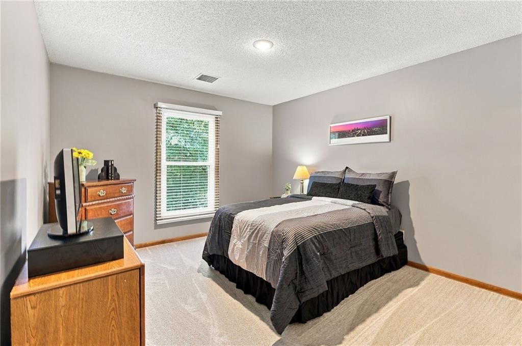 15511 Beverly Street — photo 33