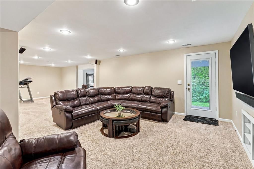 15511 Beverly Street — photo 38