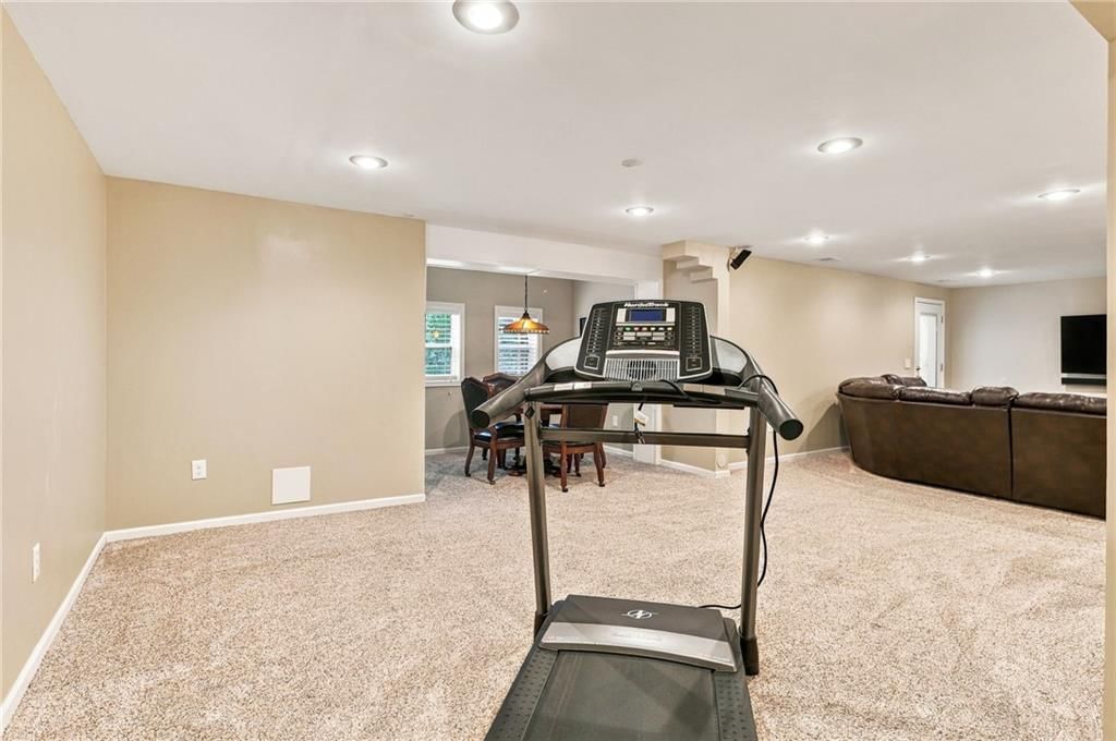 15511 Beverly Street — photo 43
