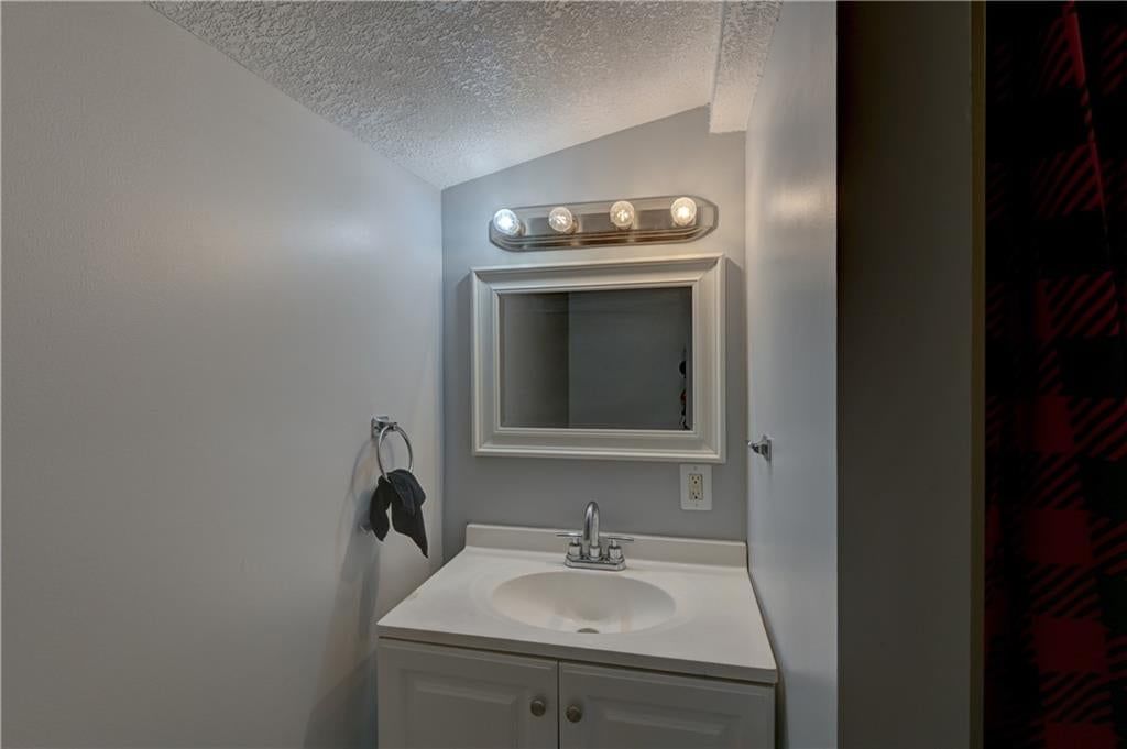 2021 Elmwood Avenue — photo 16