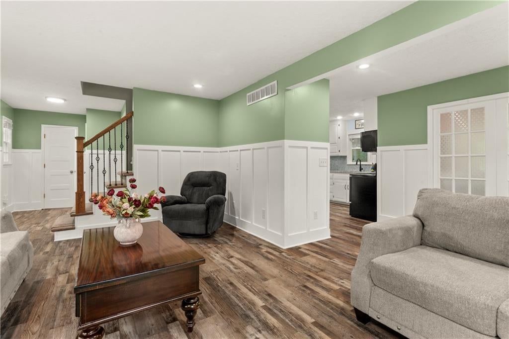 113 Claremont Street — photo 15