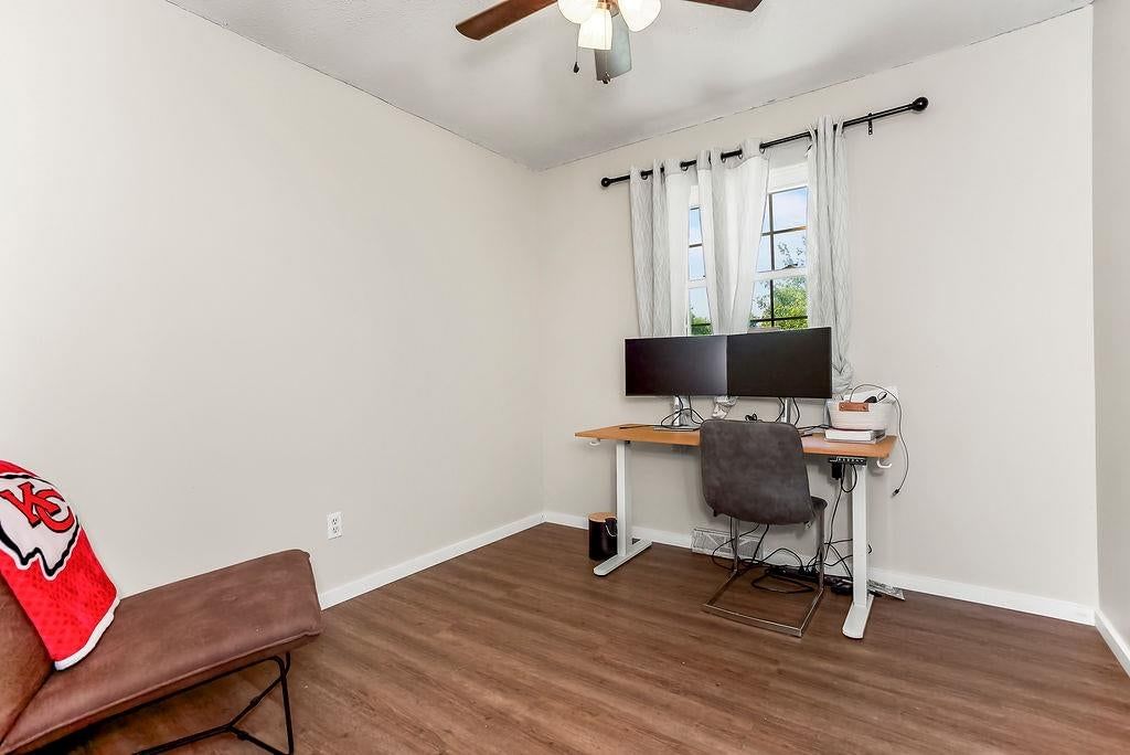 402 N Harrison Street — photo 14