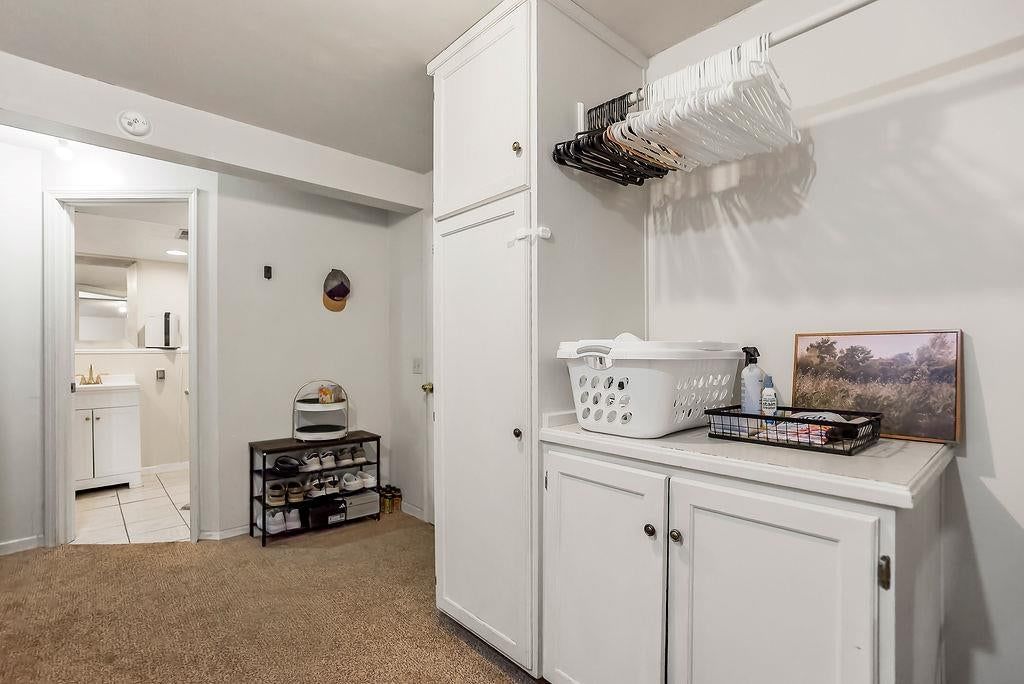402 N Harrison Street — photo 19