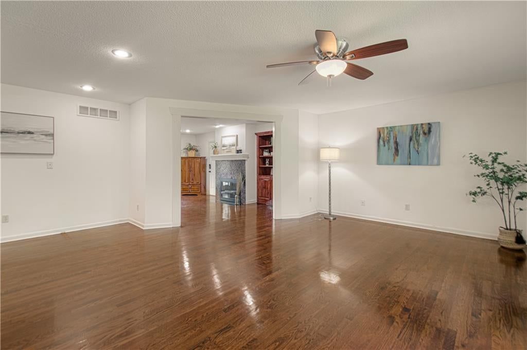5901 W 87th Terrace — photo 28