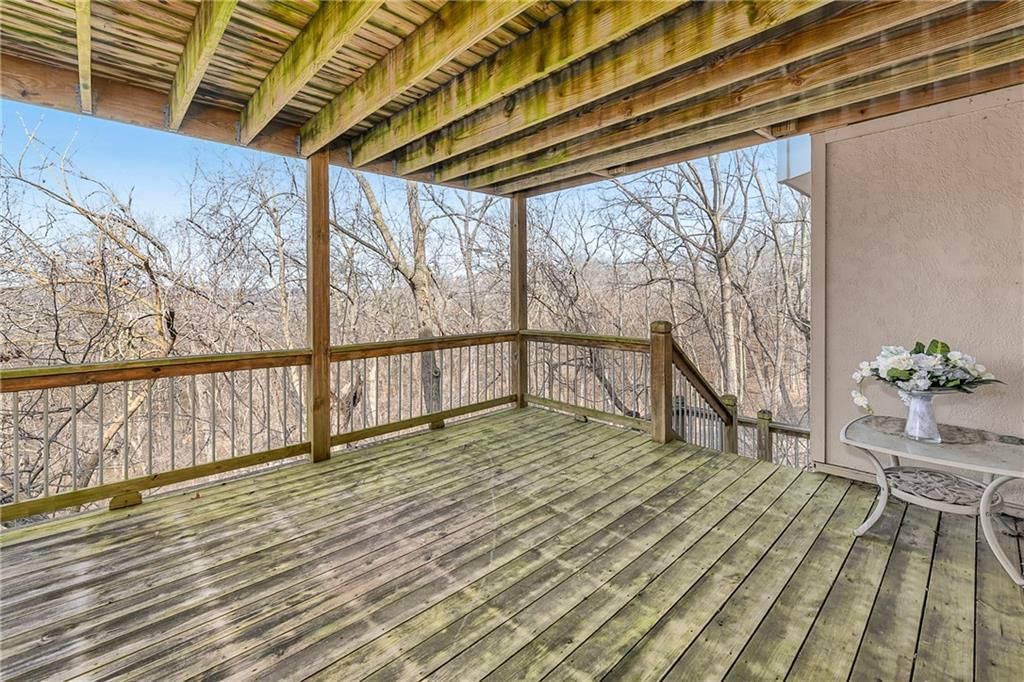 1028 NE Moss Point Road — photo 18
