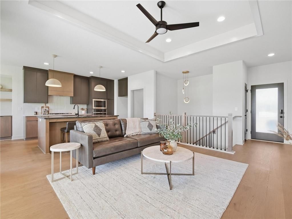 9001 N Clarion Avenue — photo 14