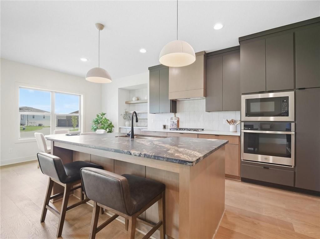 9001 N Clarion Avenue — photo 17