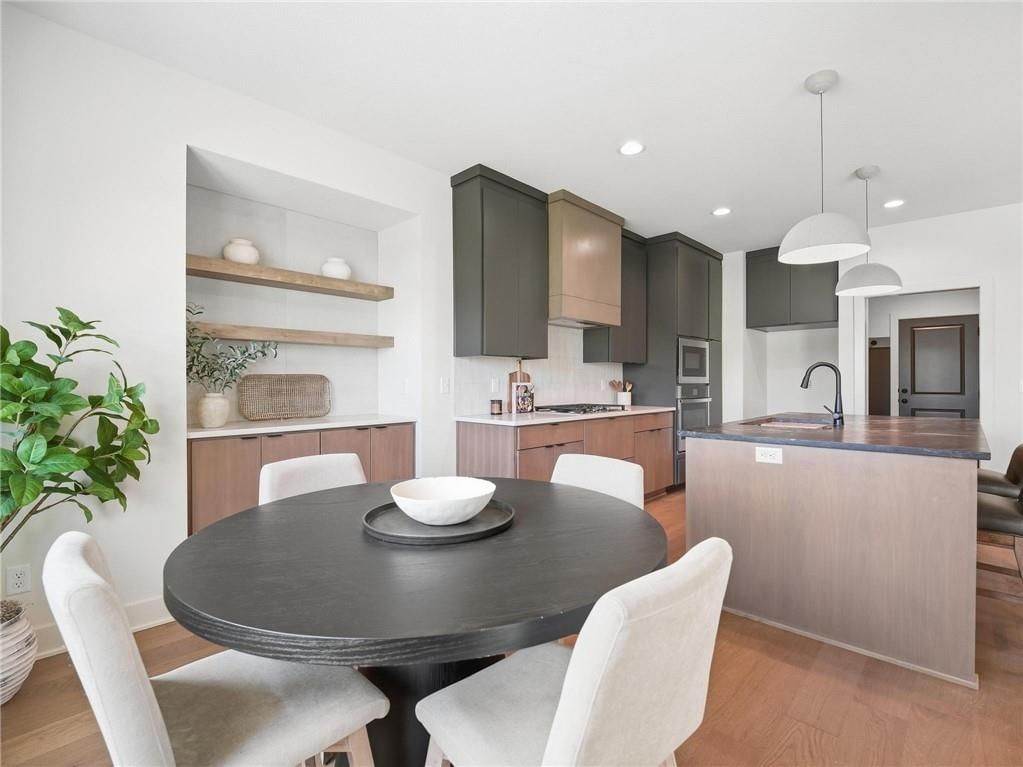 9001 N Clarion Avenue — photo 23