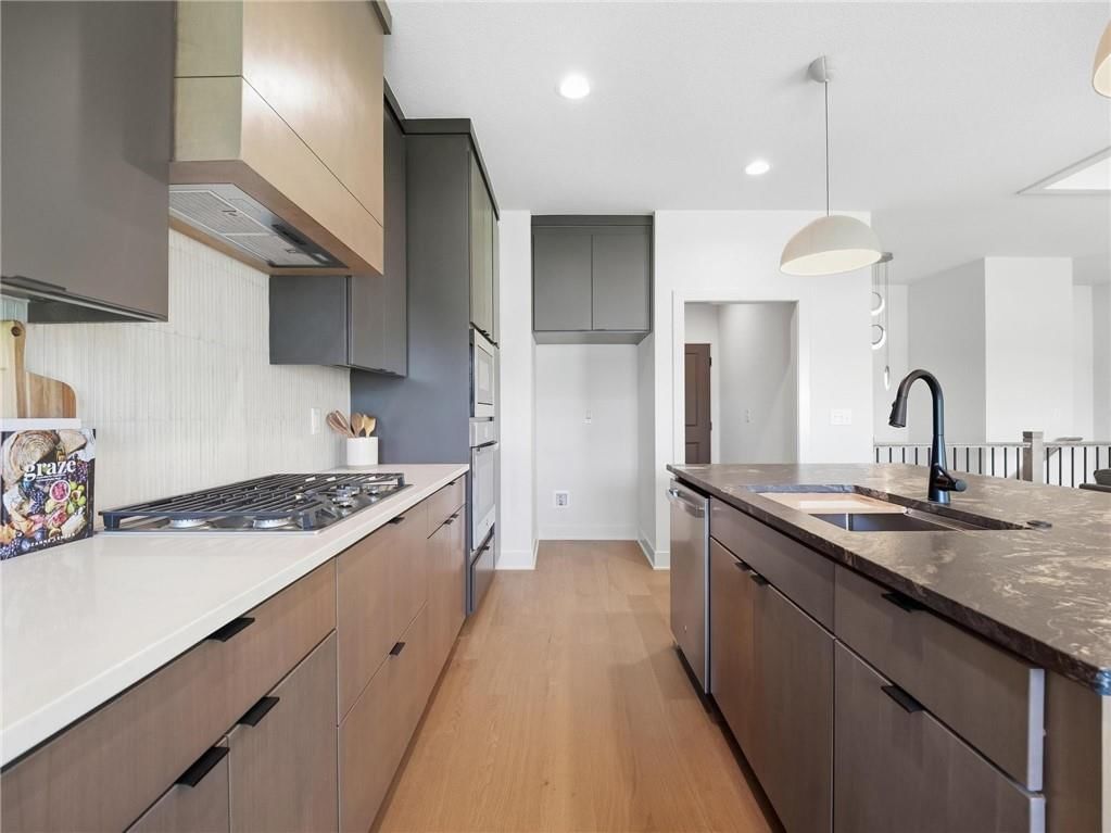 9001 N Clarion Avenue — photo 24