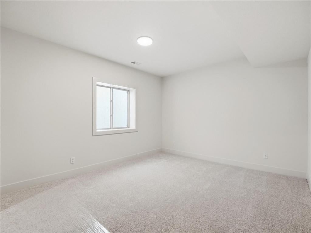 9001 N Clarion Avenue — photo 53