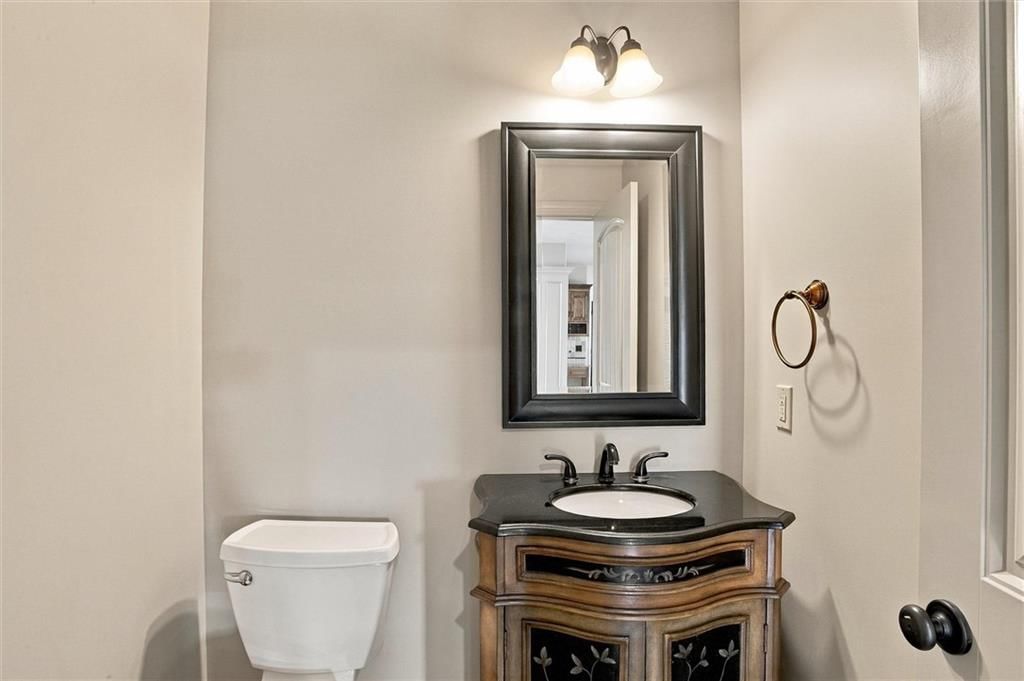 9424 N Hunter Avenue — photo 18