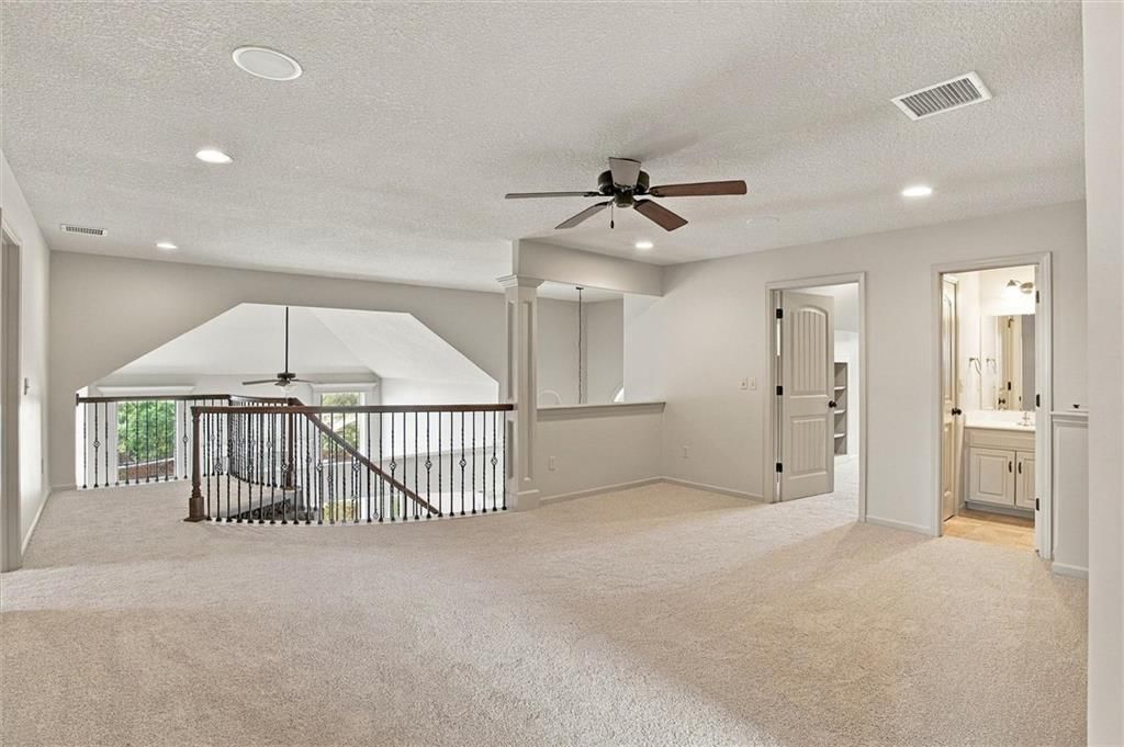 9424 N Hunter Avenue — photo 26
