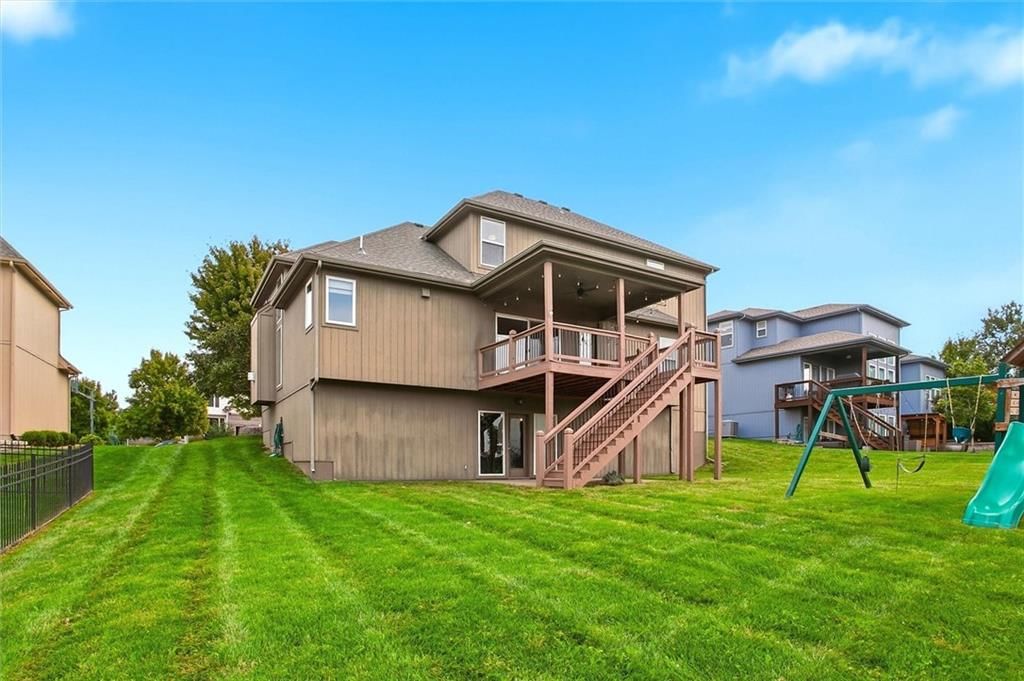 9424 N Hunter Avenue — photo 43
