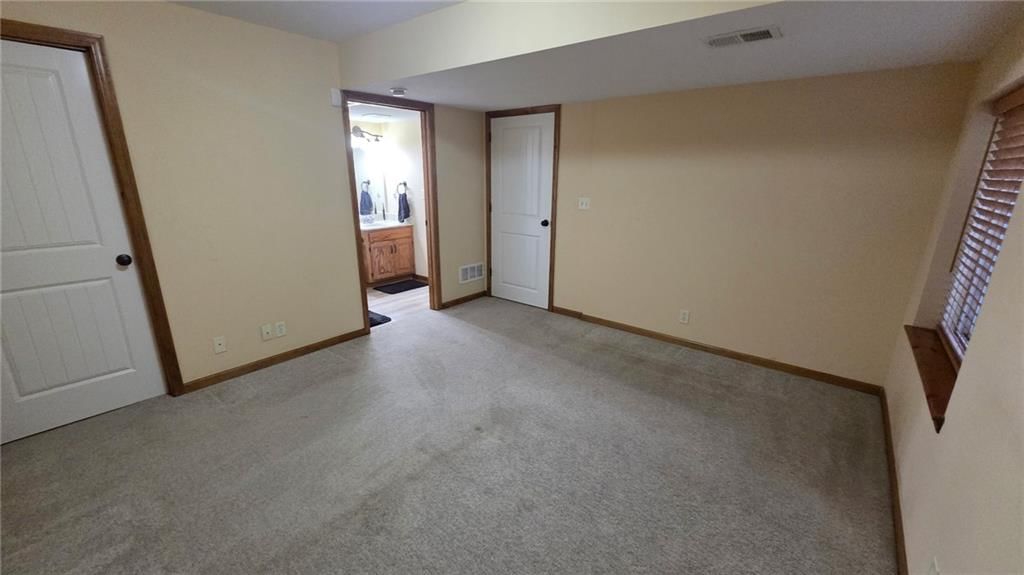 1843 NW 515th Road — photo 38